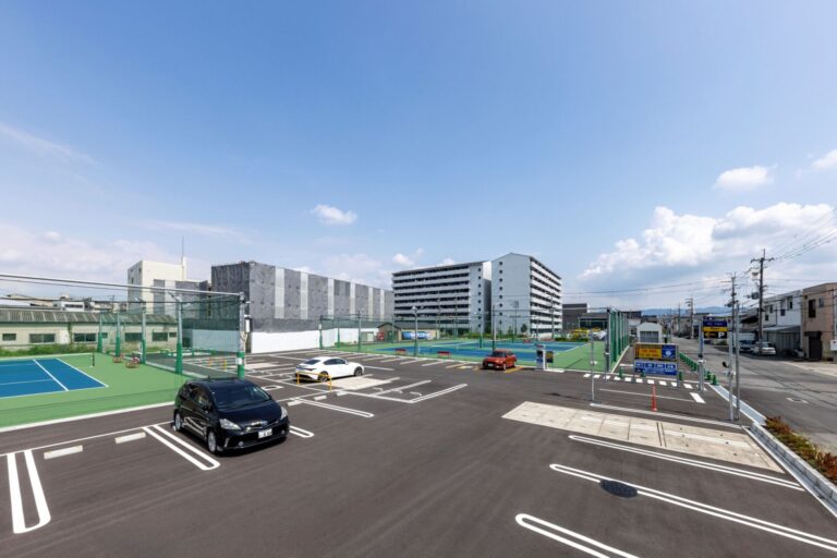008_駐車場_8889